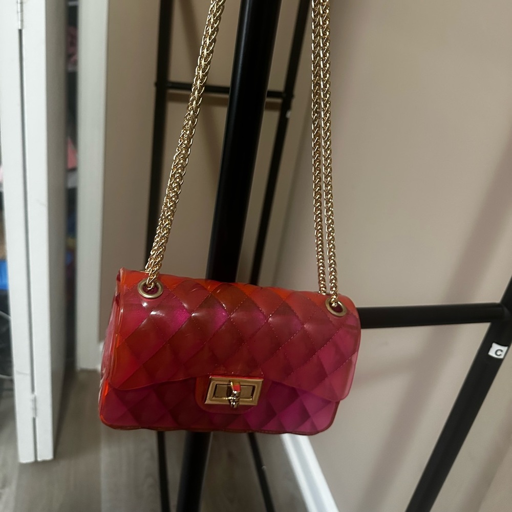 Elegant Pink Quilted Shoulder Bag